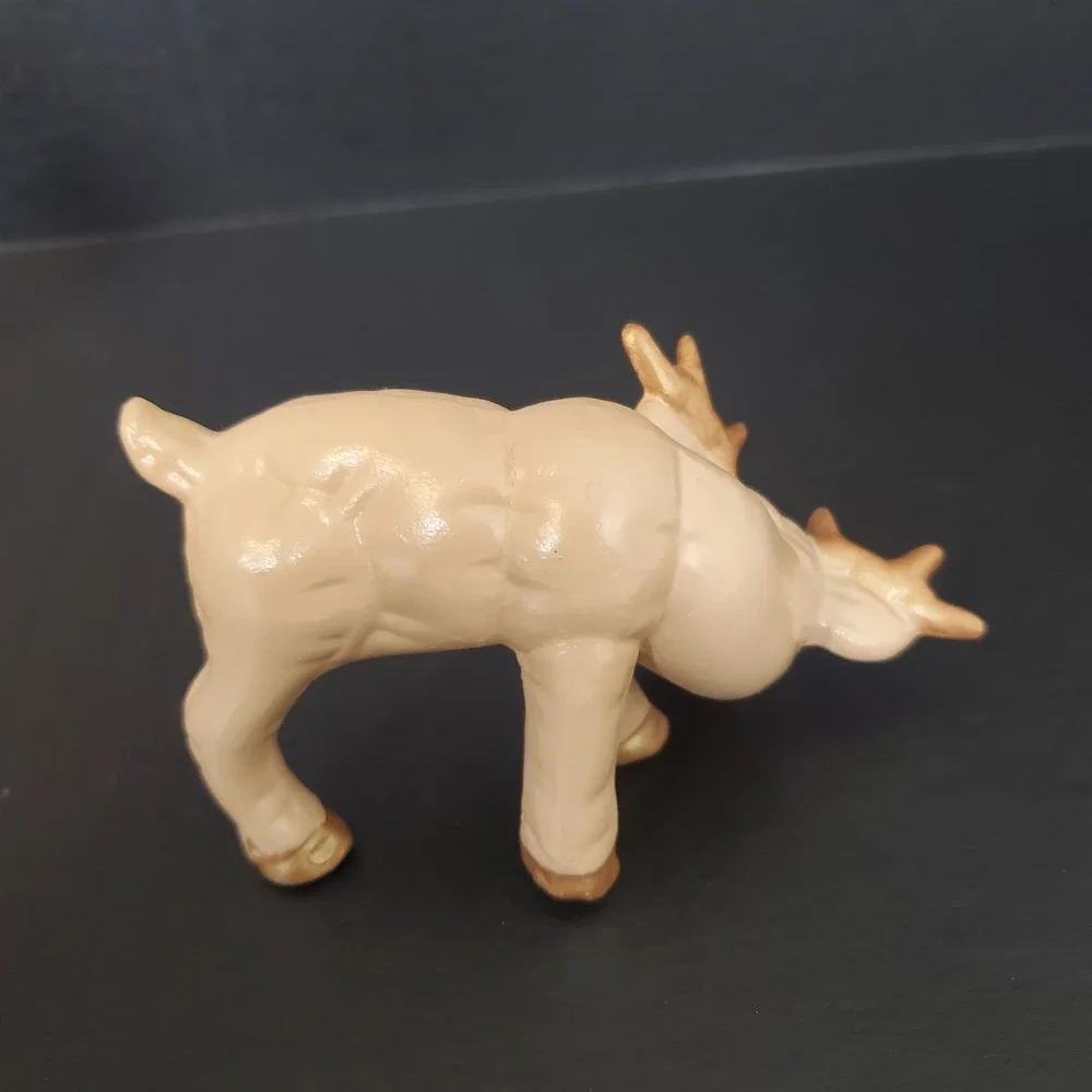 Kitchy Reindeer Ceramic Figurine Lot Of 2 - Grazing 4